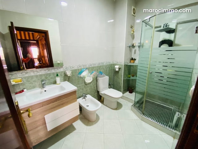À VENDRE – Appartement de standing en plein centre ville de Tanger – 167 m², sans vis à vis — 5