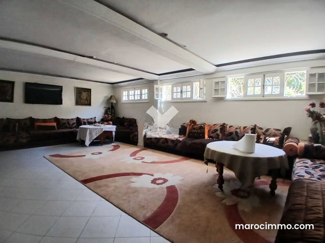 Villa à Vendre de 895.0 m² à Casablanca, Florida Mandarona — 5