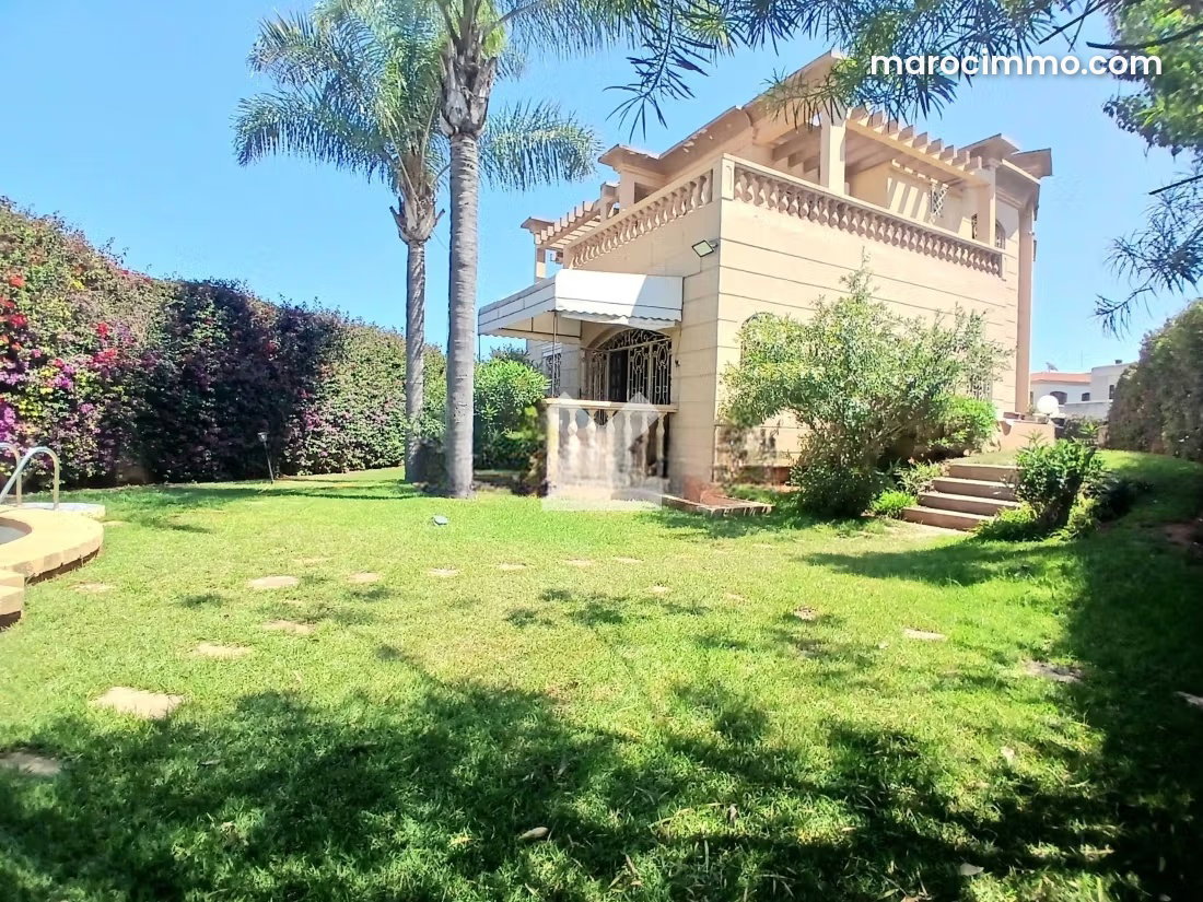 895 m² Villa, 8 Bedrooms, Garden, Mandarona, Casablanca — Casablanca
