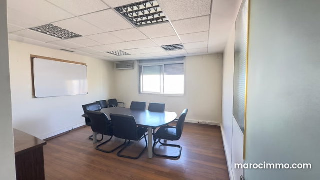 Bureau équipé et bien situé à Gauthier – 120 m² prêts à l’emploi — 2