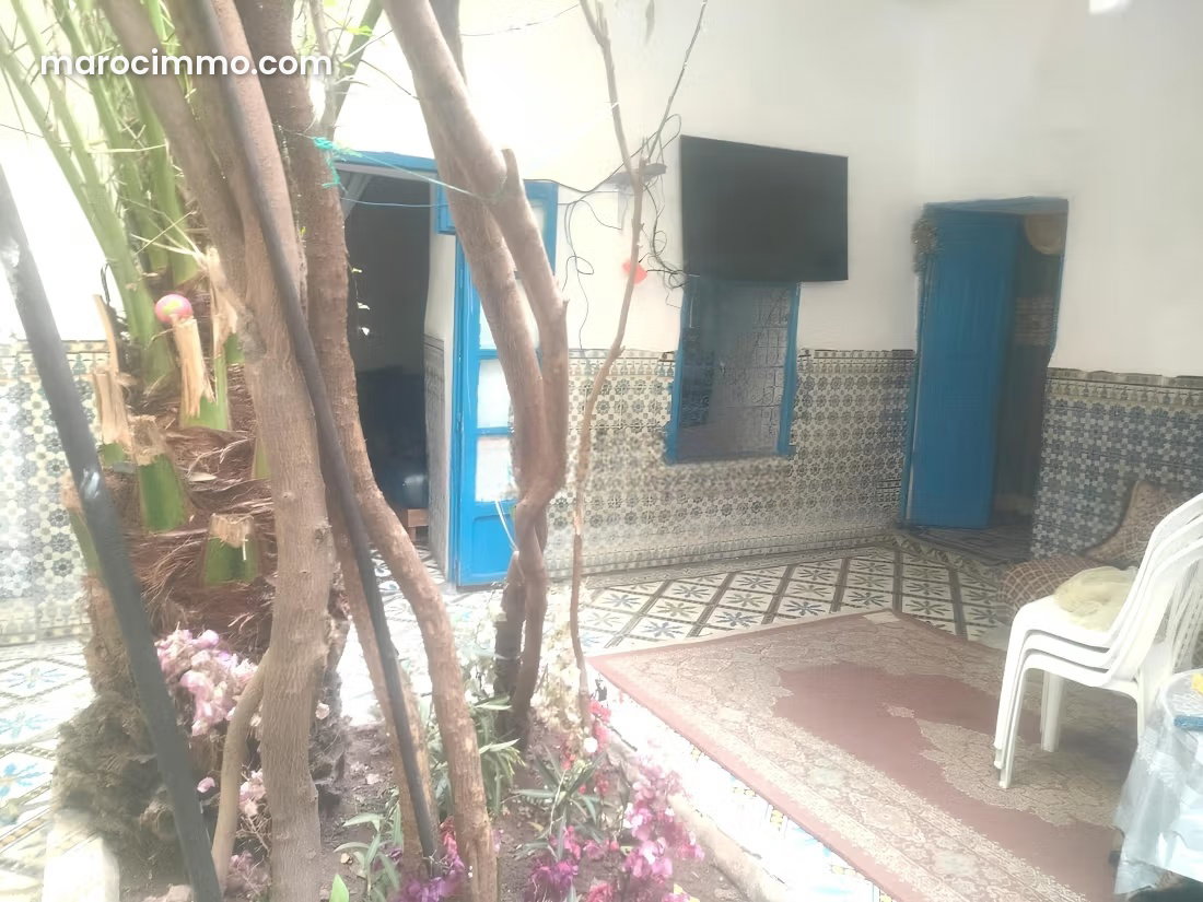 دار تقليدية رحبة للبيع بحي Les Portes de Marrakech — مراكش