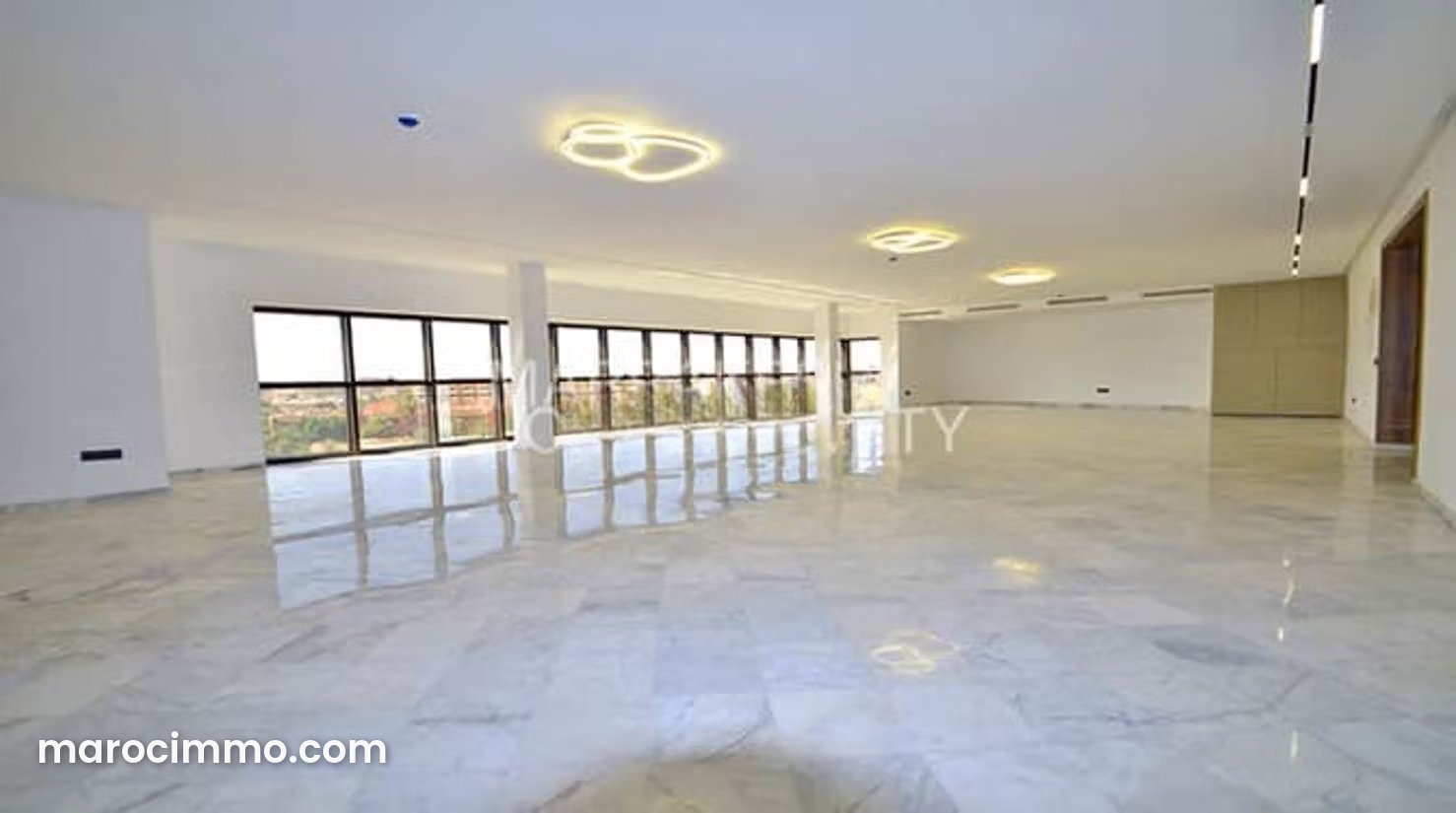 226 m² Commercial Space, Semlalia, Marrakech, Air-Conditioned and Secure — Marrakesh