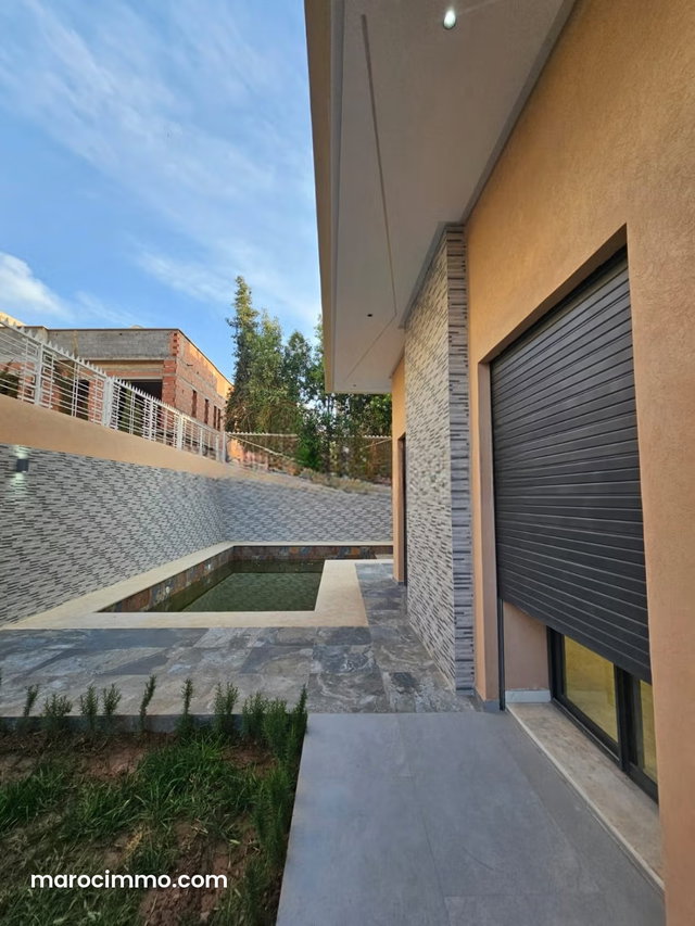 For Sale: Beautiful Villa with Pool and Garden in Targa — 4