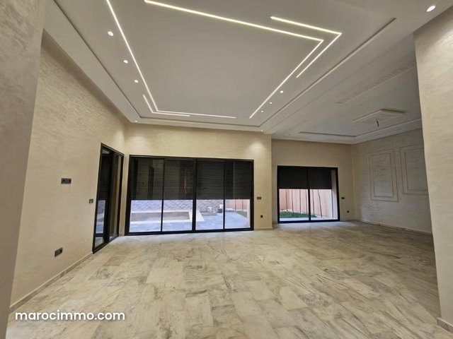 For Sale: Beautiful Villa with Pool and Garden in Targa — 5