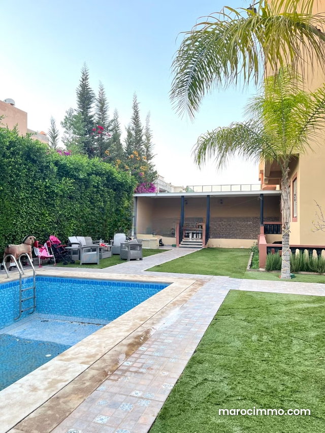 Villa Spacieuse à Vendre – Targa Marrakech, 7 Chambres, Piscine, Hammam, Rooftop et Garage — 2