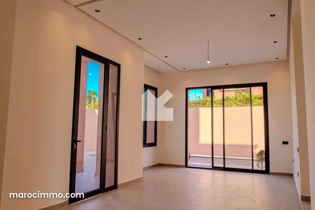 For Sale: 396.0 m² Villa in Marrakech, Jawhar — 2