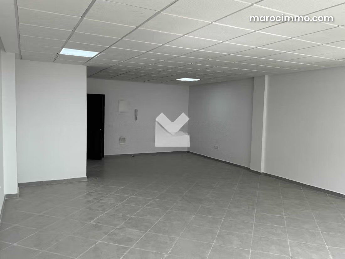 71 m² Office for Sale, Hay Mohammadi, Casablanca — Casablanca