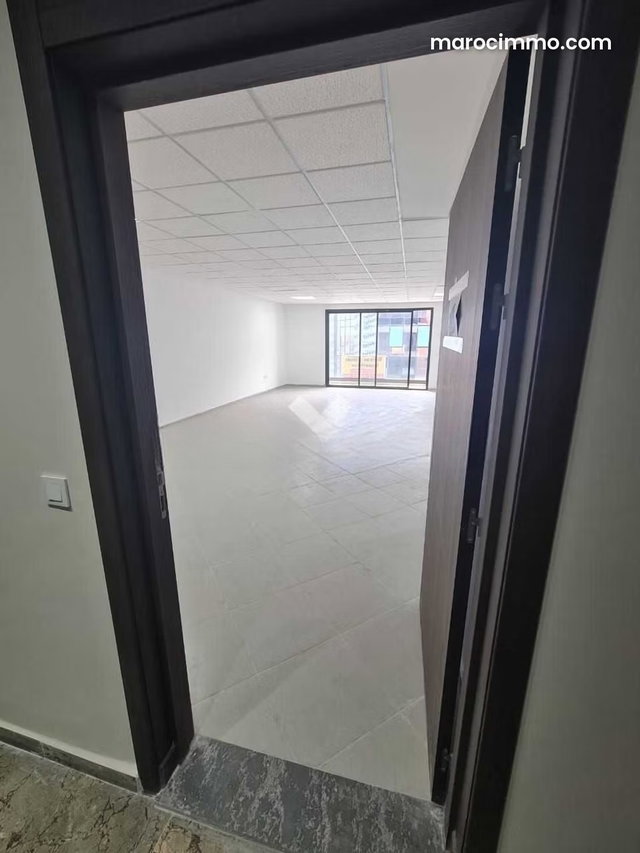 Bureau à Vendre de 71.0 m² à Casablanca, Hay Mohammadi — 2