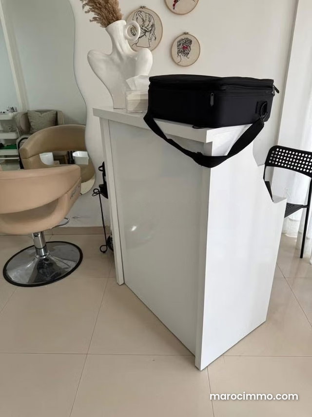 Beautiful commercial space for rent in Maârif Extension. 22 m² surface area — 3
