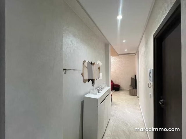 Appartement à Vendre de 212.0 m² à Casablanca, Lissasfa — 2
