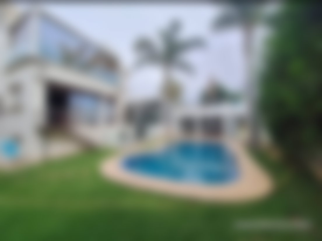 Villa 740 m² avec piscine et hammam, Harhoura, Temara