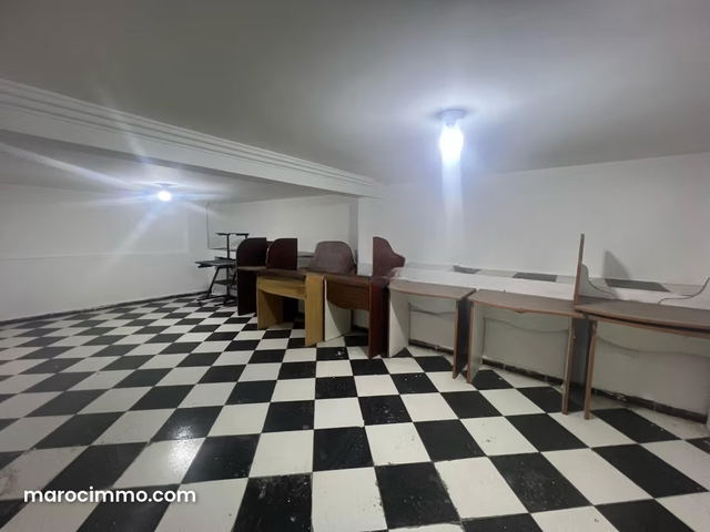 Dépot de 132m2 à Taddart Casablanca — الدار البيضاء