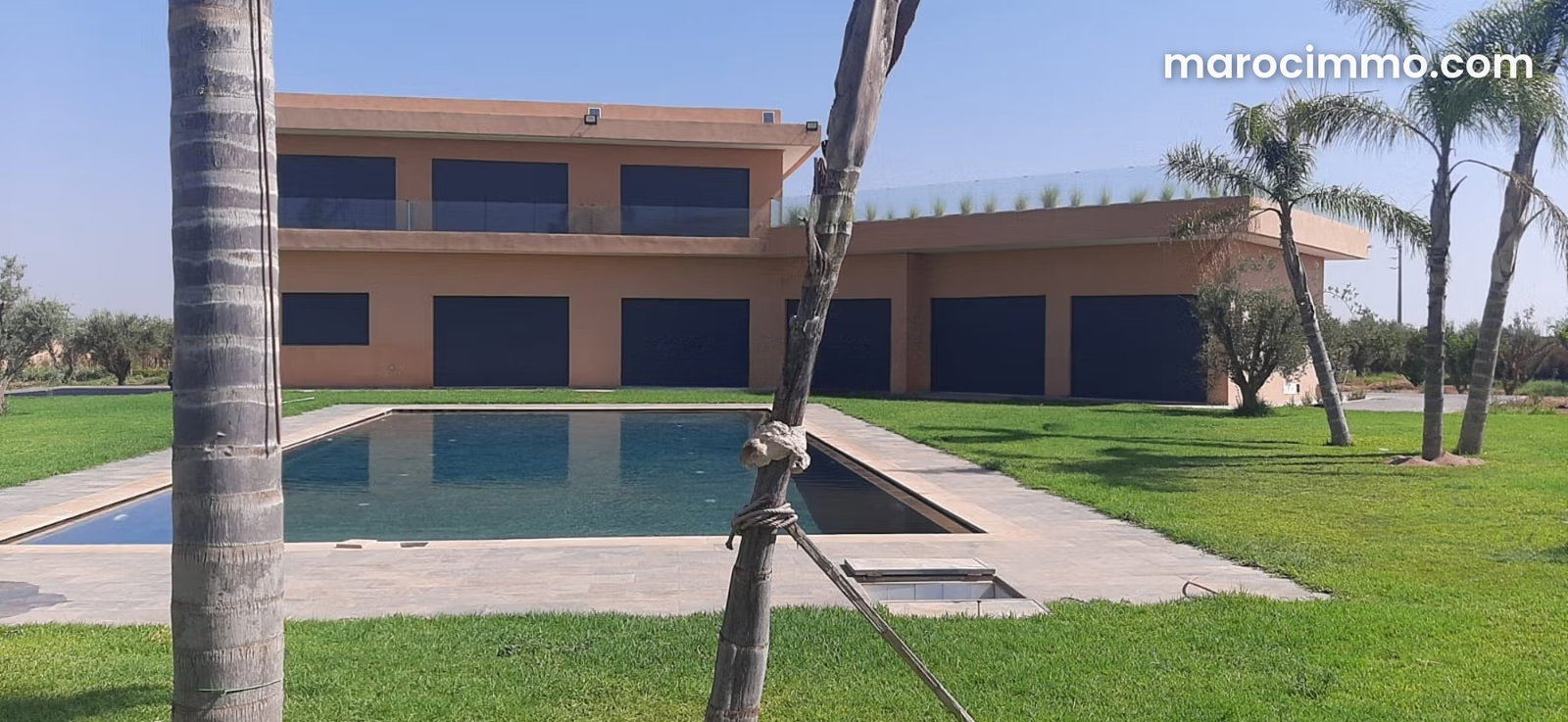 Furnished 1-Hectare Villa with Swimming Pool in Tameslohte — Tameslohte