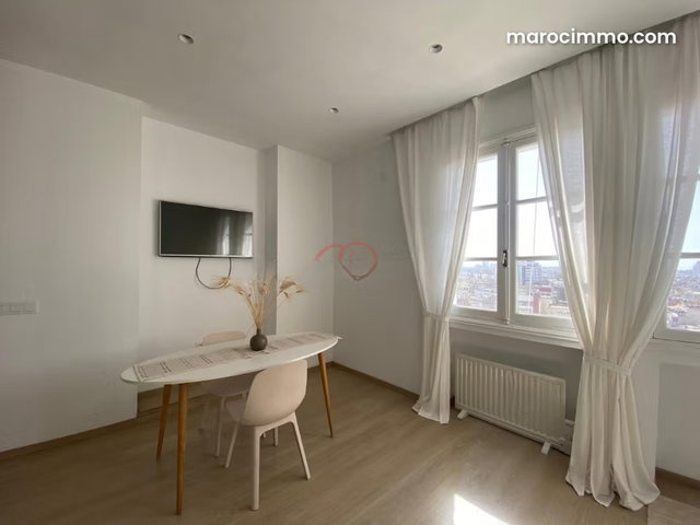 Vente Appartement à centre ville — 3