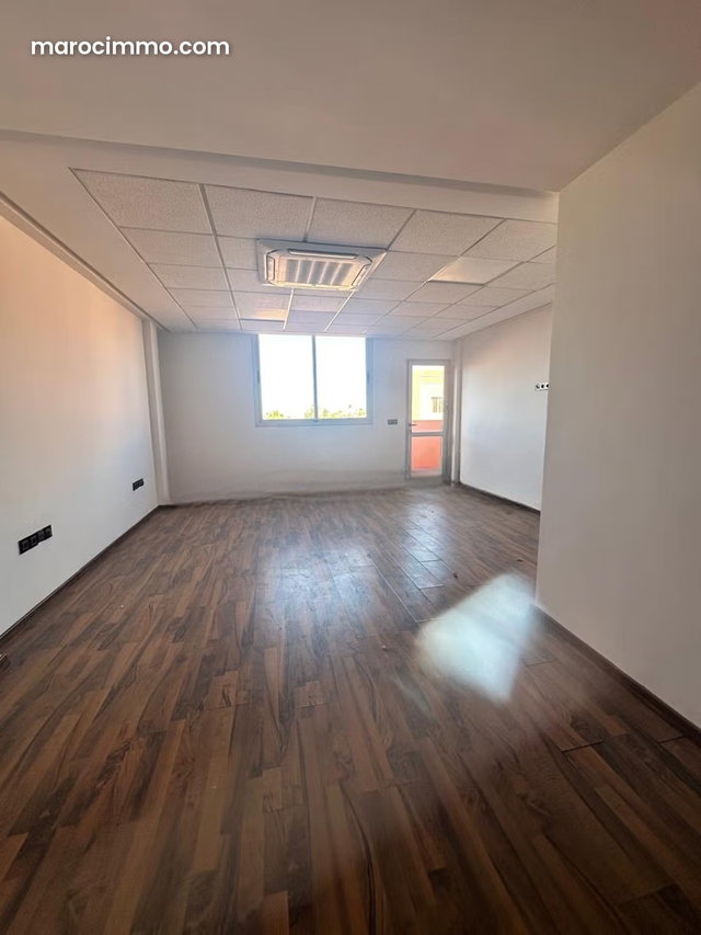 Immeuble a vendre — 2