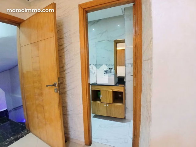 Bureau à Vendre de 96.0 m² à Casablanca, Sidi Moumen — 2