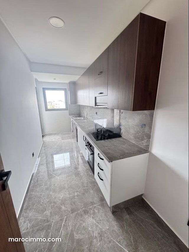 CFC rare 3 chambres en location vide — 5