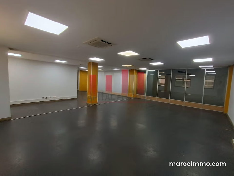Plateau bureau de 323m2 à la location Bd Zerktouni