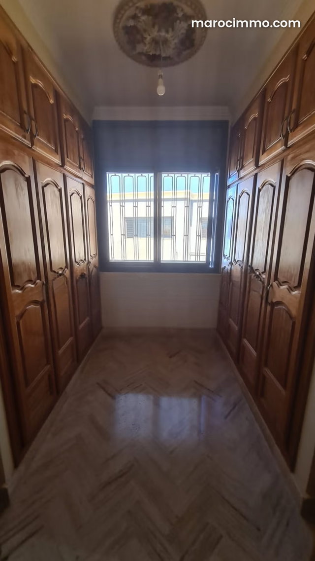 Villa Spacieuse à Louer Sala Al Jadida — 2