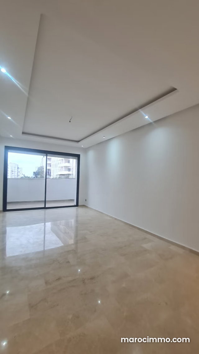 Coquet Appartement à Louer Prestigia Hay Riad — 4