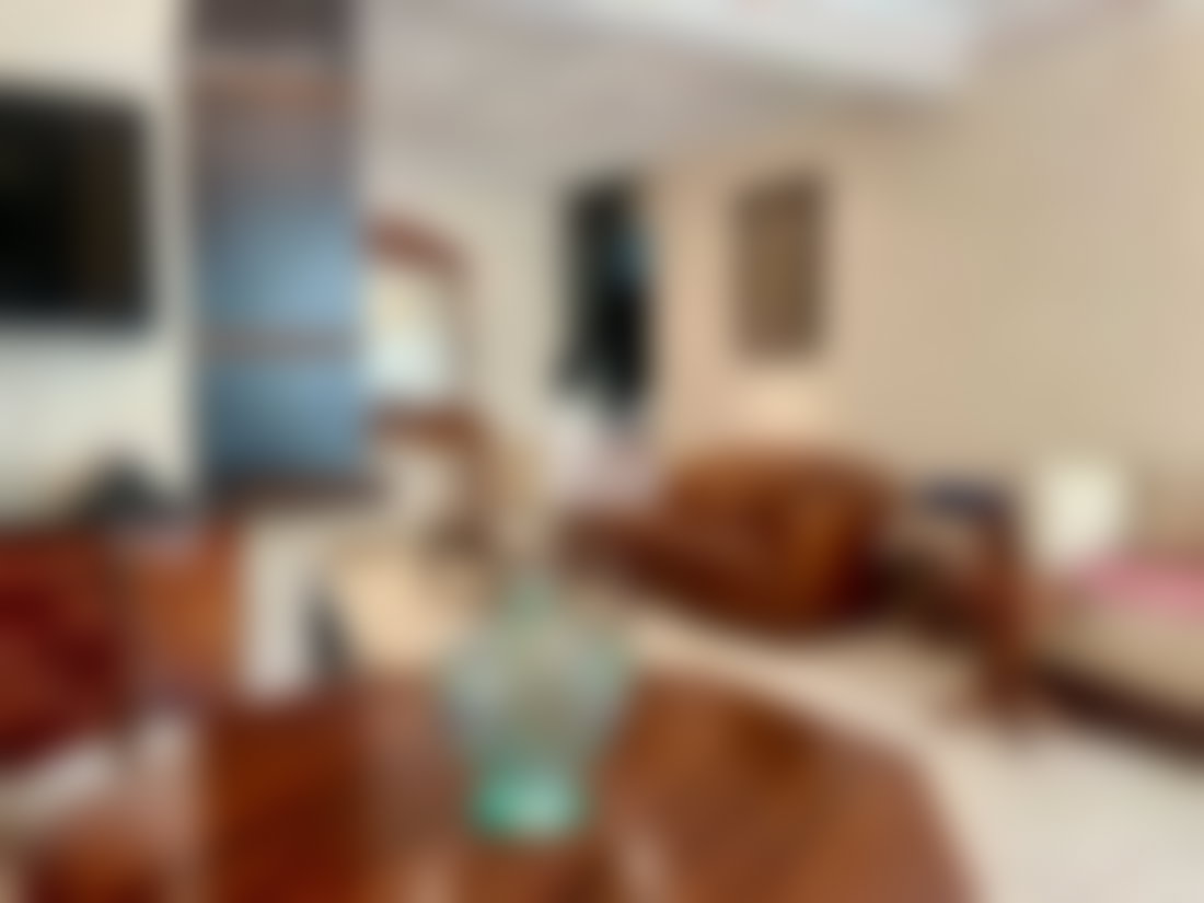 5-Room Apartment in Maârif Extension, Casablanca, with Garage