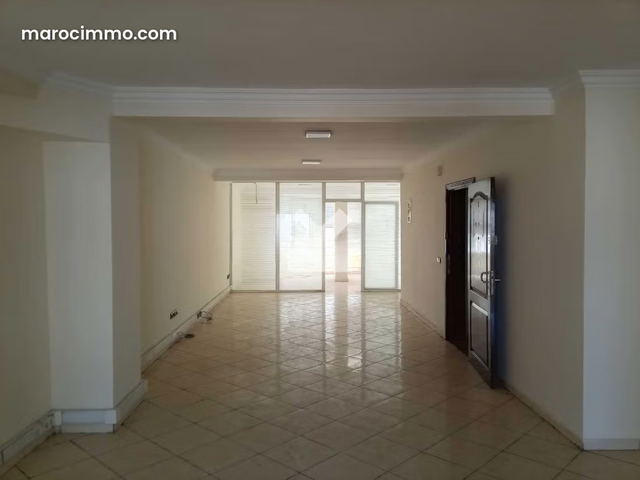 Bureau à Louer de 123.0 m² à Casablanca, Fonciere — Casablanca