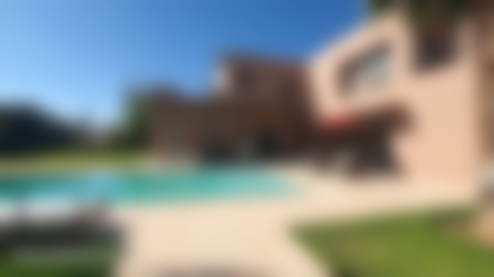 Villa 350 m² avec piscine et 5000 m² de jardin, Route de Fès Marrakech
