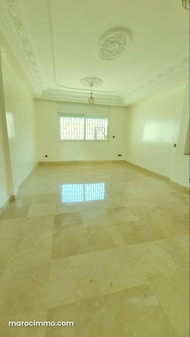 Villa Vide a louer au CIL à proximité de l'école Georges Bizet — 3