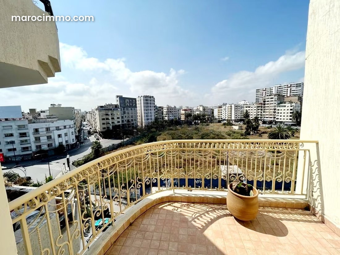 Appartement meublé avec terrasse au cœur du Maarif Casablanca — Casablanca
