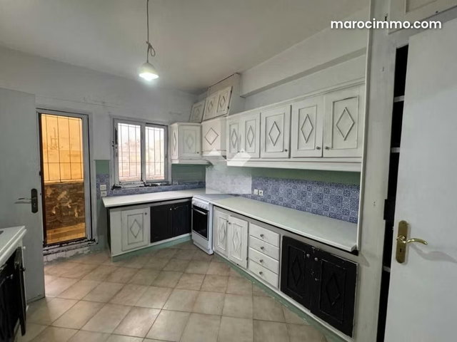 Appartement à Vendre de 259.0 m² à Casablanca, Hopitaux — 5