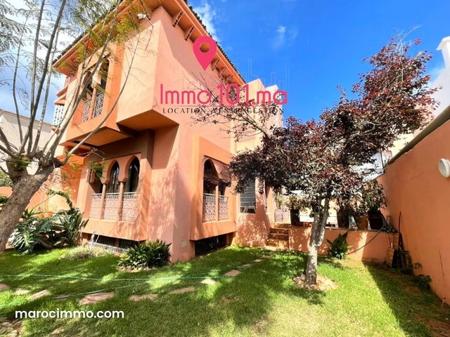 Villa à vendre à Témara — 2