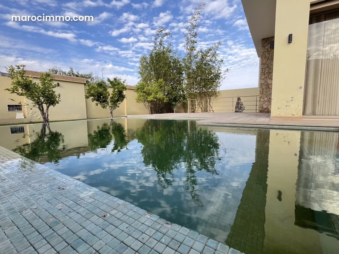 Villa contemporaine 390 m², piscine et rooftop, Hay Targa Marrakech — Marrakech