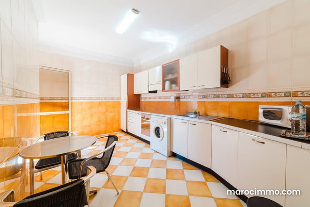Apartment for rent, 2 bedrooms, long-term — 3