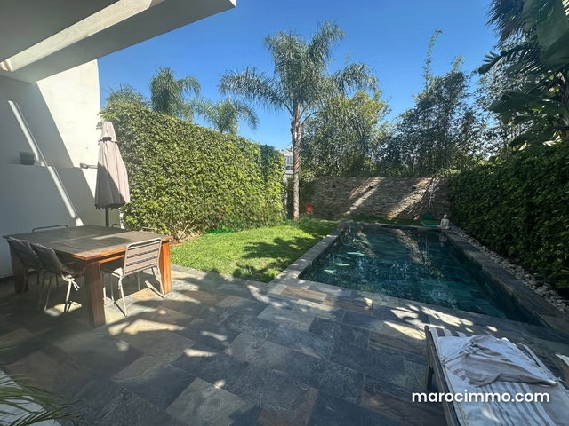T4 Unfurnished Villa – 3 Bedrooms – Pool — 2