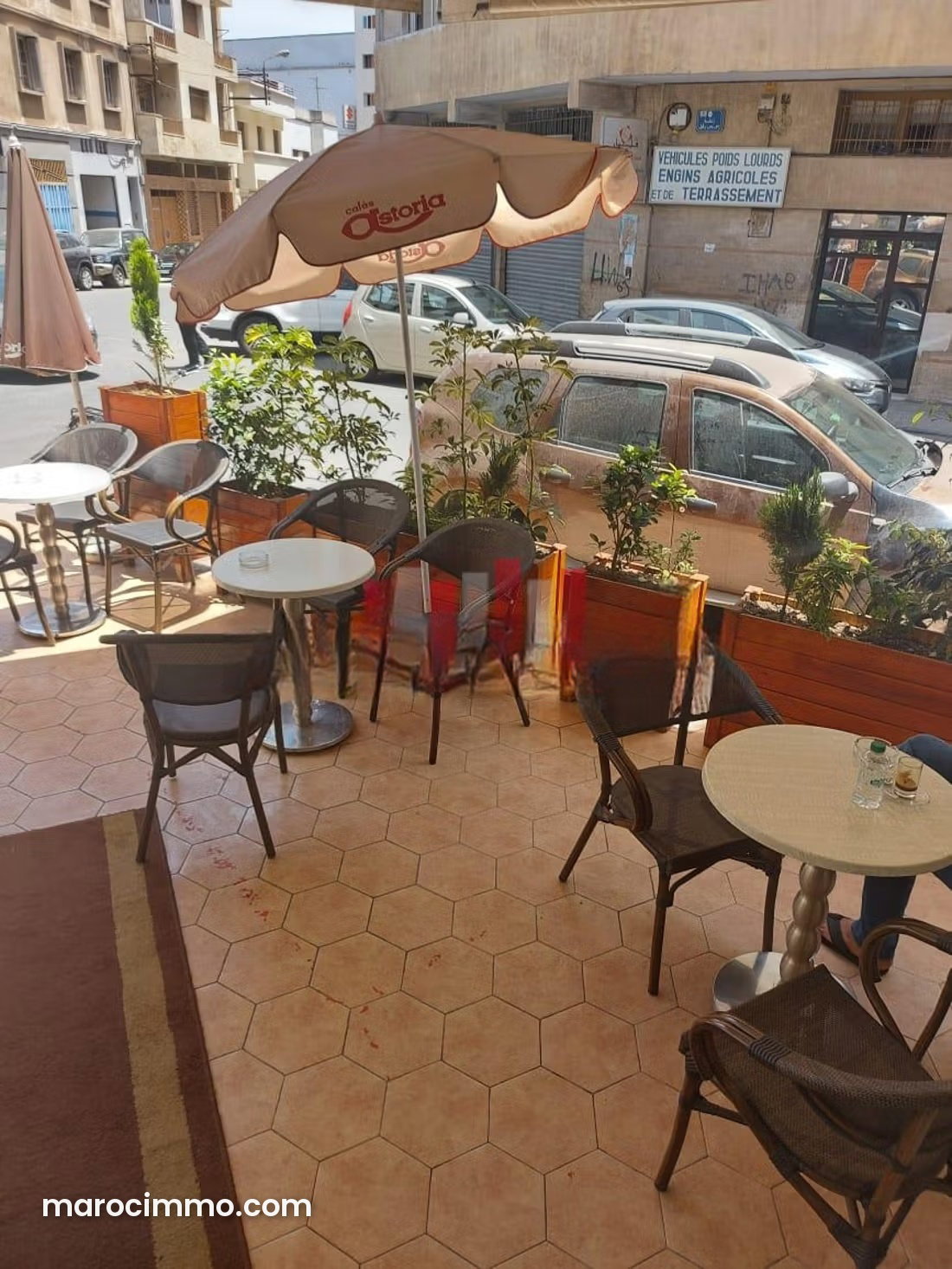 93 sqm Corner Commercial Premises for Sale in Belvédère, Casablanca — Casablanca