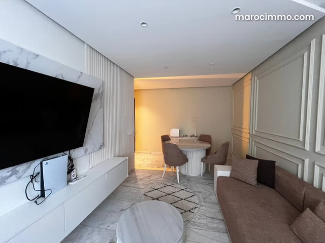 Bel appartement a Malabata Hills pour la location — 2
