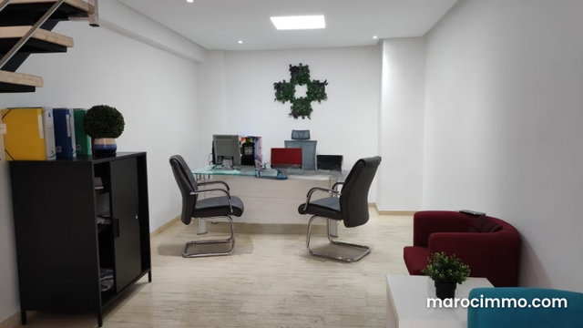 Local commercial/Bureau — 2