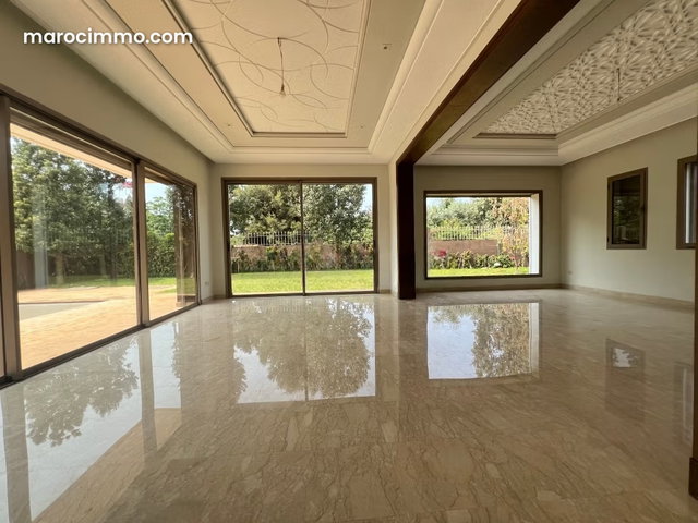 Superbe villa / bouskoura / 4 chambres — 2