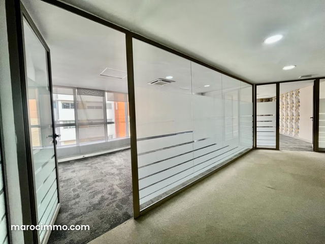 Plateau de bureau 110 m² Quartier Racine — Casablanca