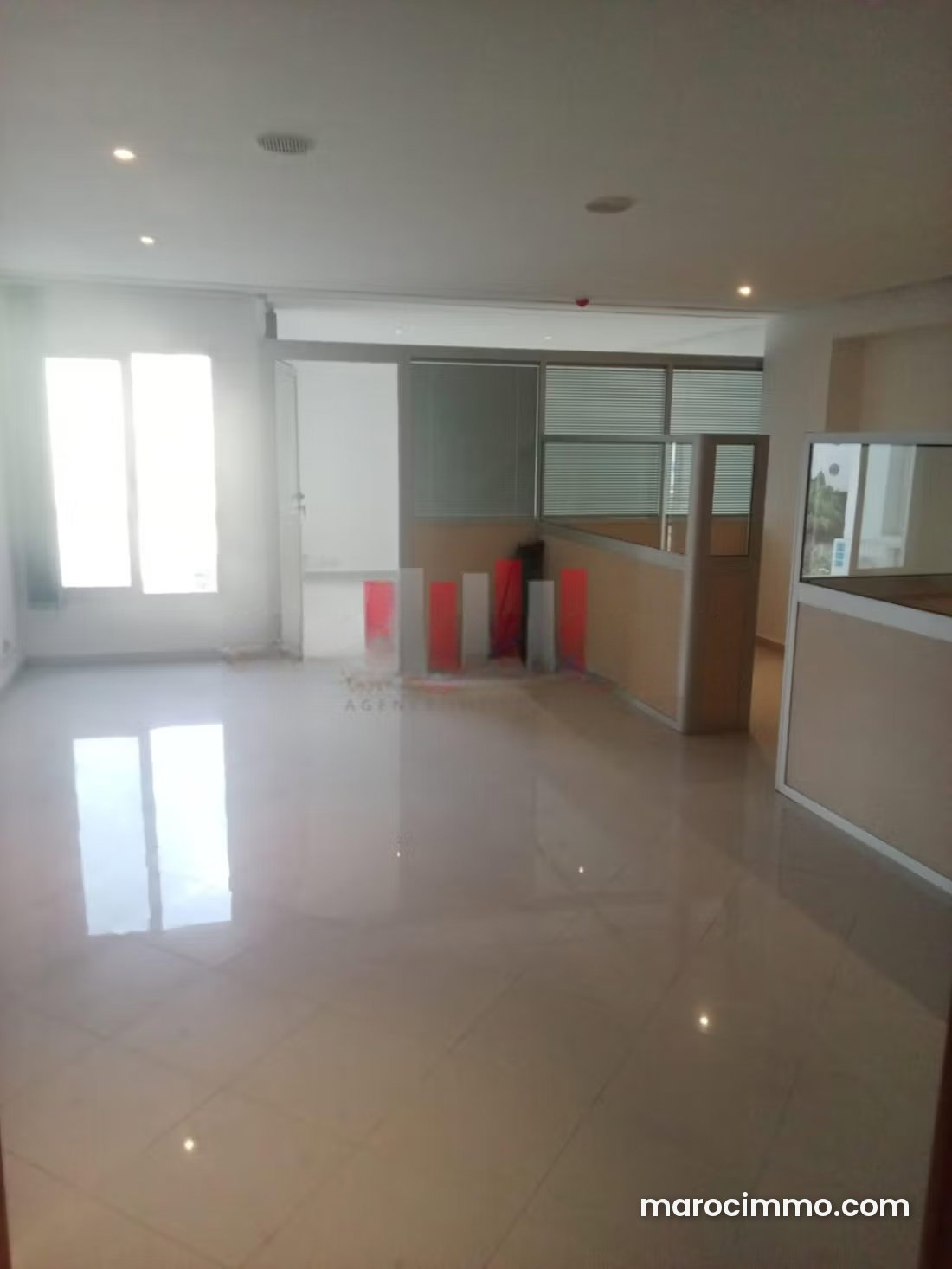 67 sqm Office with Deeded Garage and Parking Space, Casablanca Finance City — Casablanca