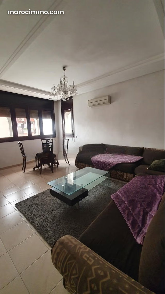 Etage de villa meublé à la location — 2