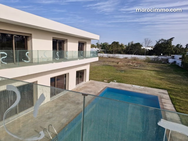 Villa de 4 000 m² à vendre sur Souissi à Rabat — 2