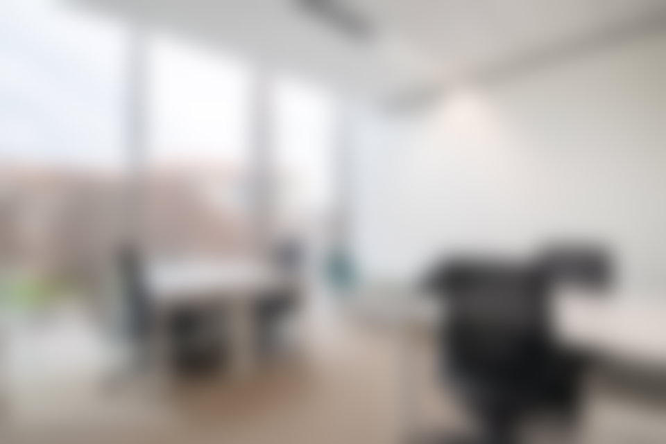 Office for rent in Souissi, Rabat, in a secure building with a terrace