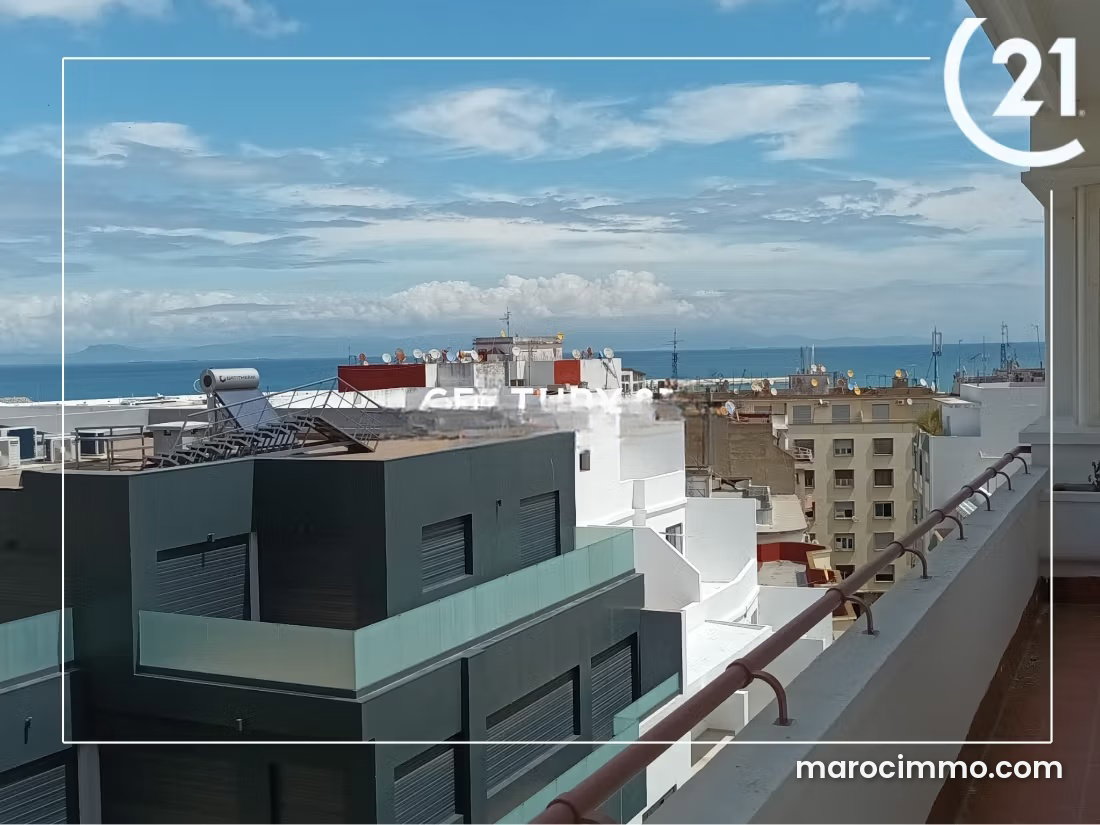 شقة 175 م² بإطلالة بحرية خلابة في مركز طنجة — طنجة