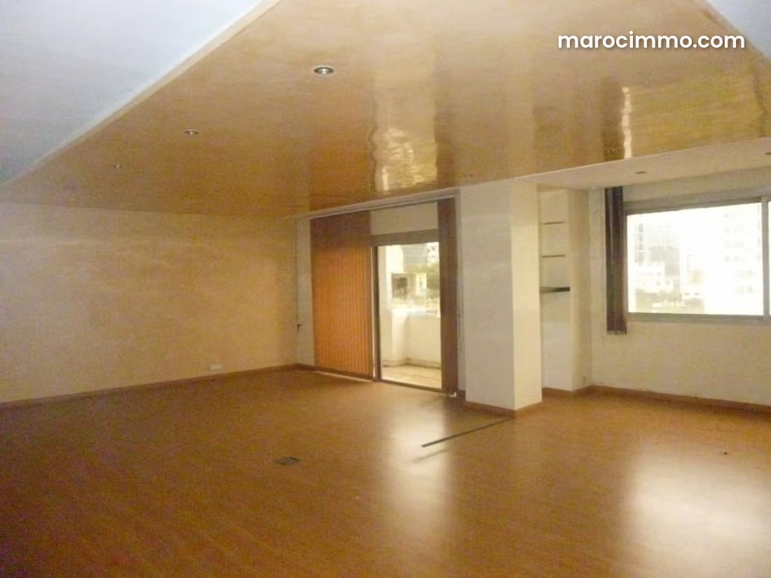 329 m² Office in Palmier, Casablanca, Professional Office Building — Casablanca