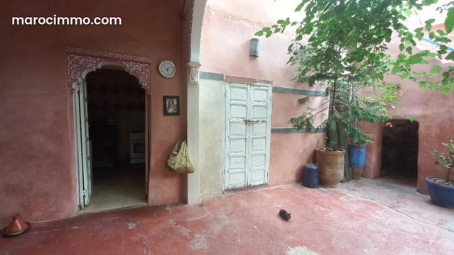 KASBAH, spacieux riad à rénover — 3