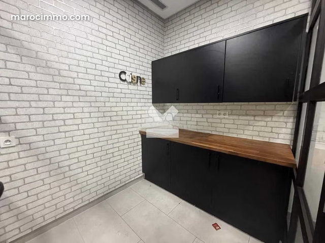 Bureau à Louer de 285.0 m² à Casablanca, Anfa Superieur — 5