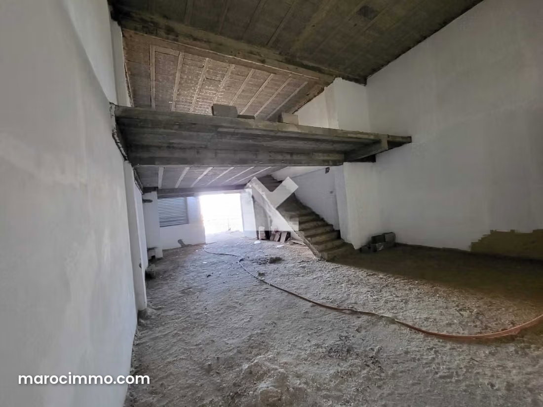 138 sqm commercial property, central Bouskoura, ideal for business — Bouskoura