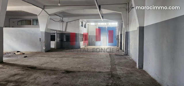 Hangar industriel de 980 m2 a la location zone industrielle ai sebaa idéal pour stockage ou production — 4