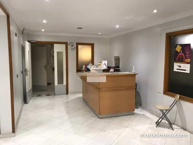 Bureau à Vendre de 150.0 m² à Salé, Cherkaoui Marzouka — 5